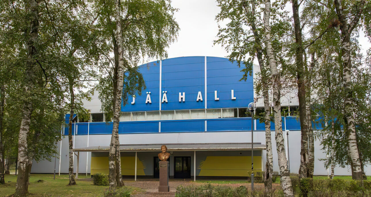 Памятник Тыну Эапосту